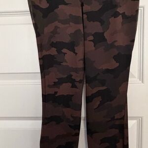 Lululemon Camouflage Print Leggings
